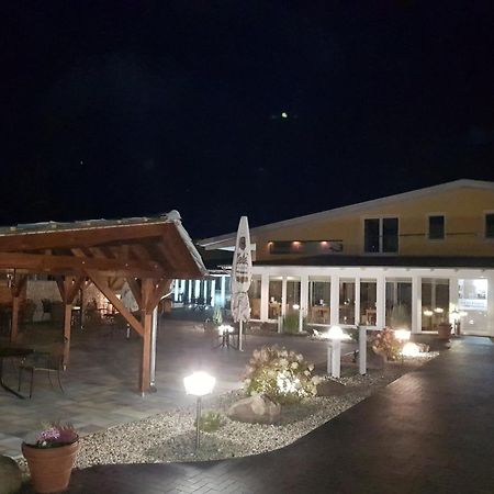 Spreewaldhof Romantik - Hotel Garni Neu Zauche Bagian luar foto