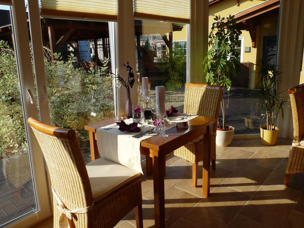 Spreewaldhof Romantik - Hotel Garni Neu Zauche Bagian luar foto